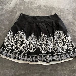 Connection 18 Skirt